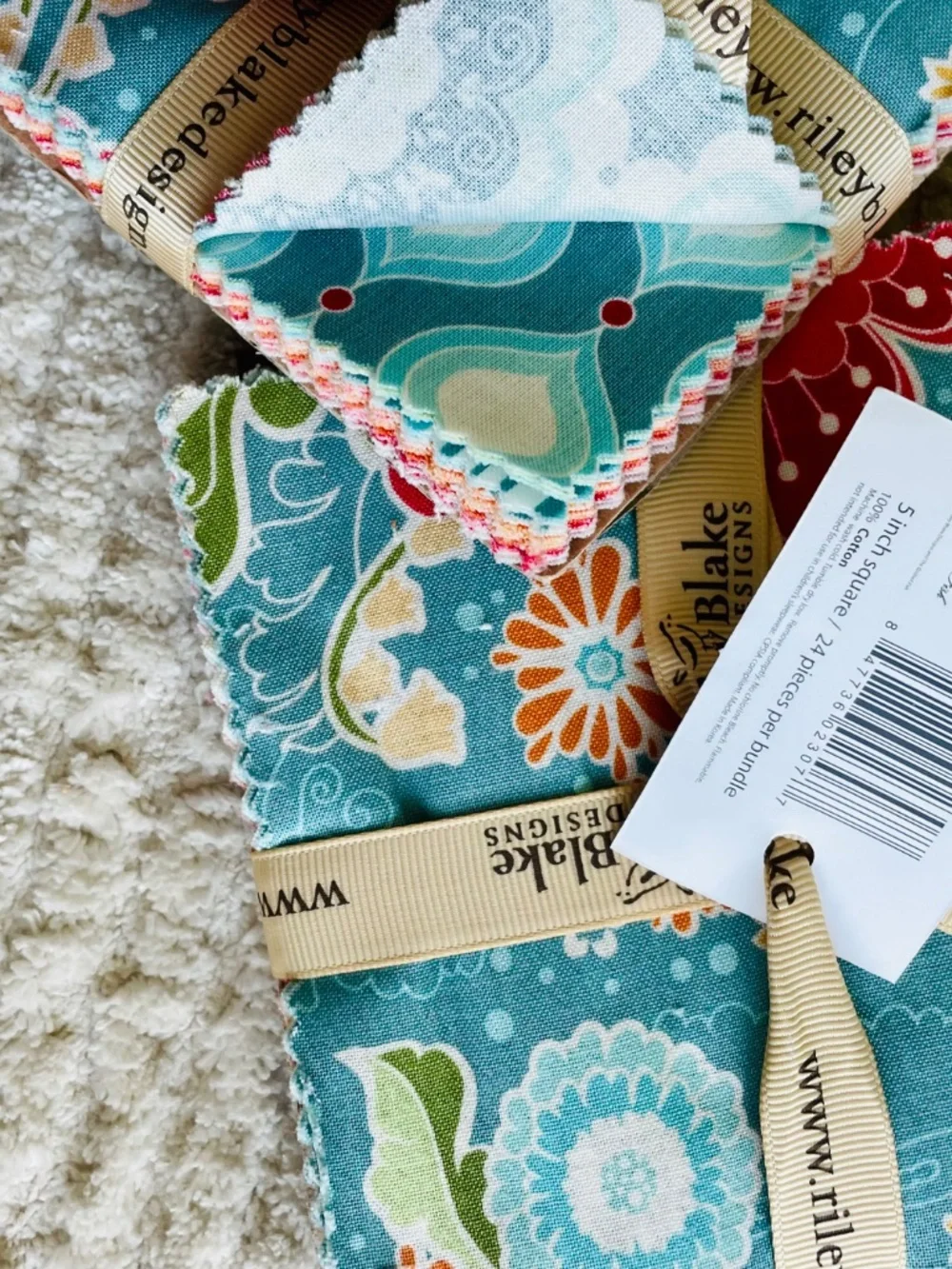2 Riley Blake Designs "Twice as Nice" 5” stacker charm packs Quilted Fish Cotton - Picture 11 of 13